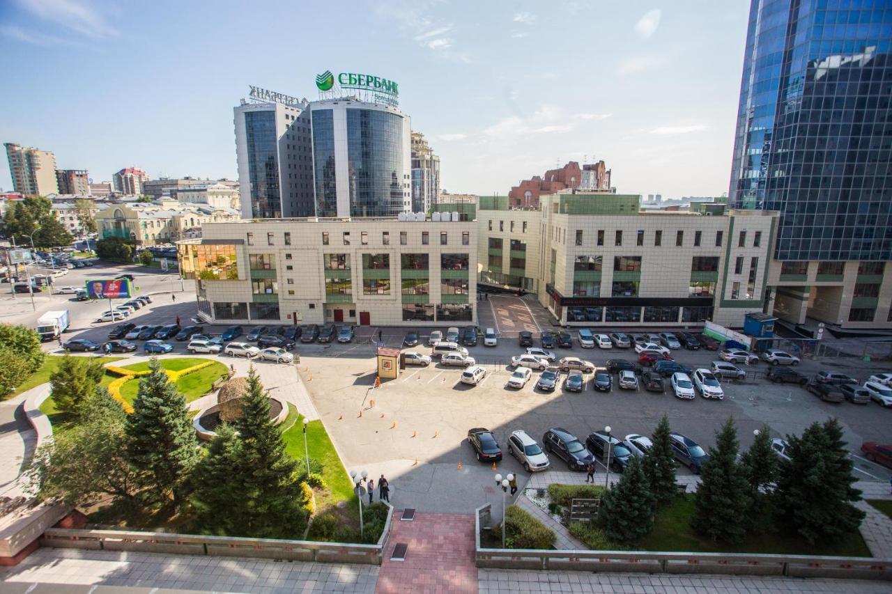 Azimut Hotel Siberia Novosibirsk Exterior foto